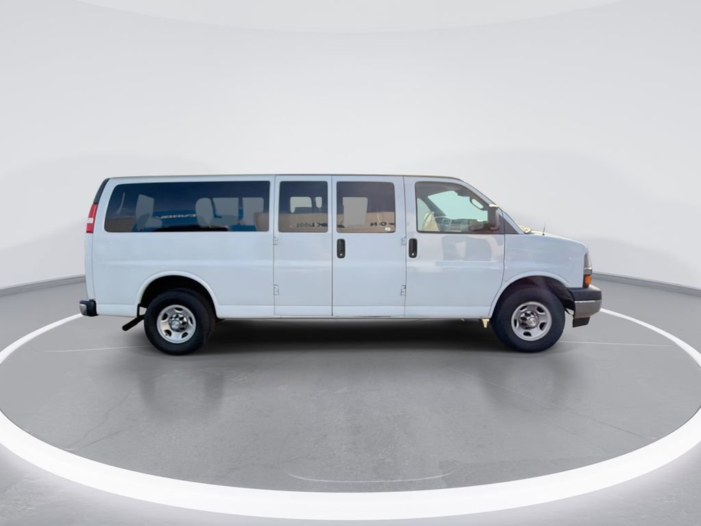 Used 2019 Chevrolet Express 3500 LT w/ LT Preferred Equipment Group image 9