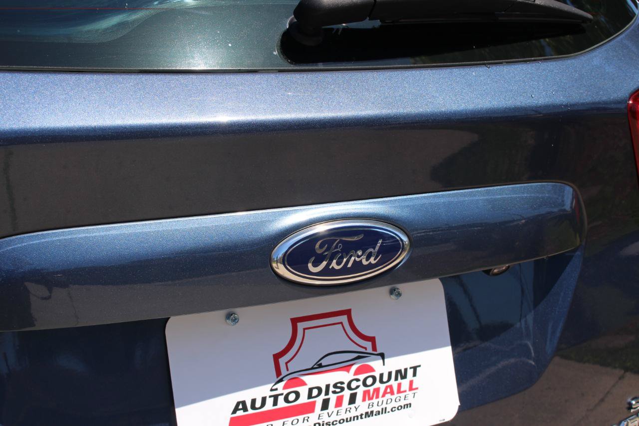 Used 2018 Ford C-MAX SE w/ Cold Weather Package FWD image 40