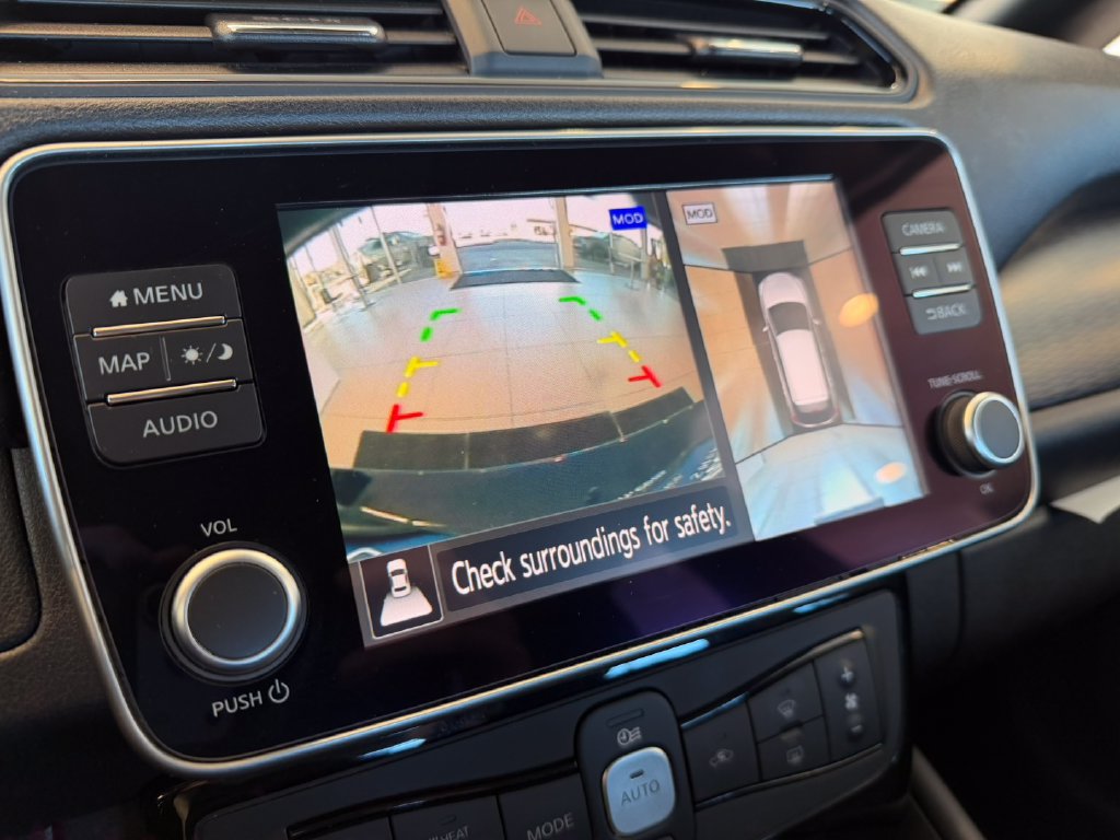 Used 2025 Nissan Leaf SV Plus FWD image 21