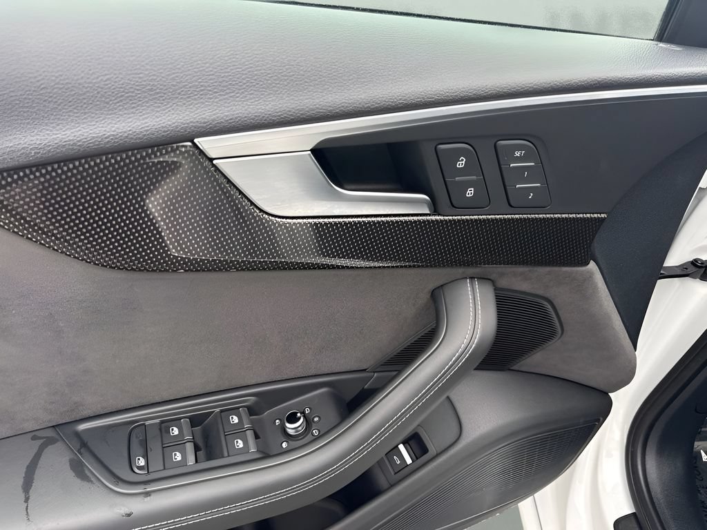 Used 2019 Audi S4 Premium Plus w/ Premium Plus Package AWD/4WD image 17