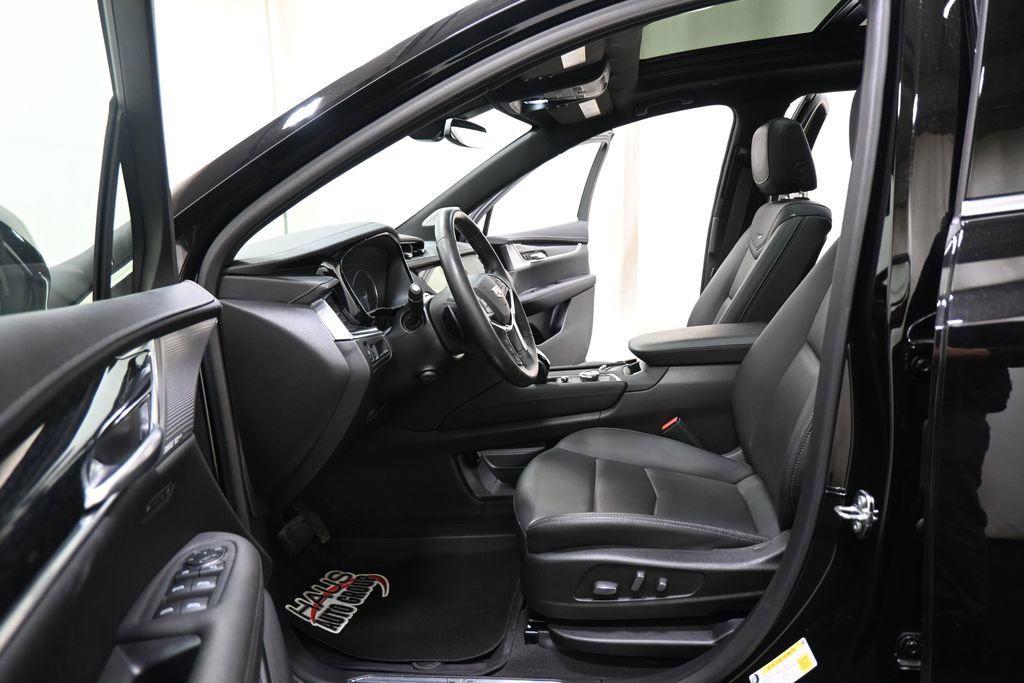 Used 2023 Cadillac XT5 Premium Luxury AWD/4WD image 8