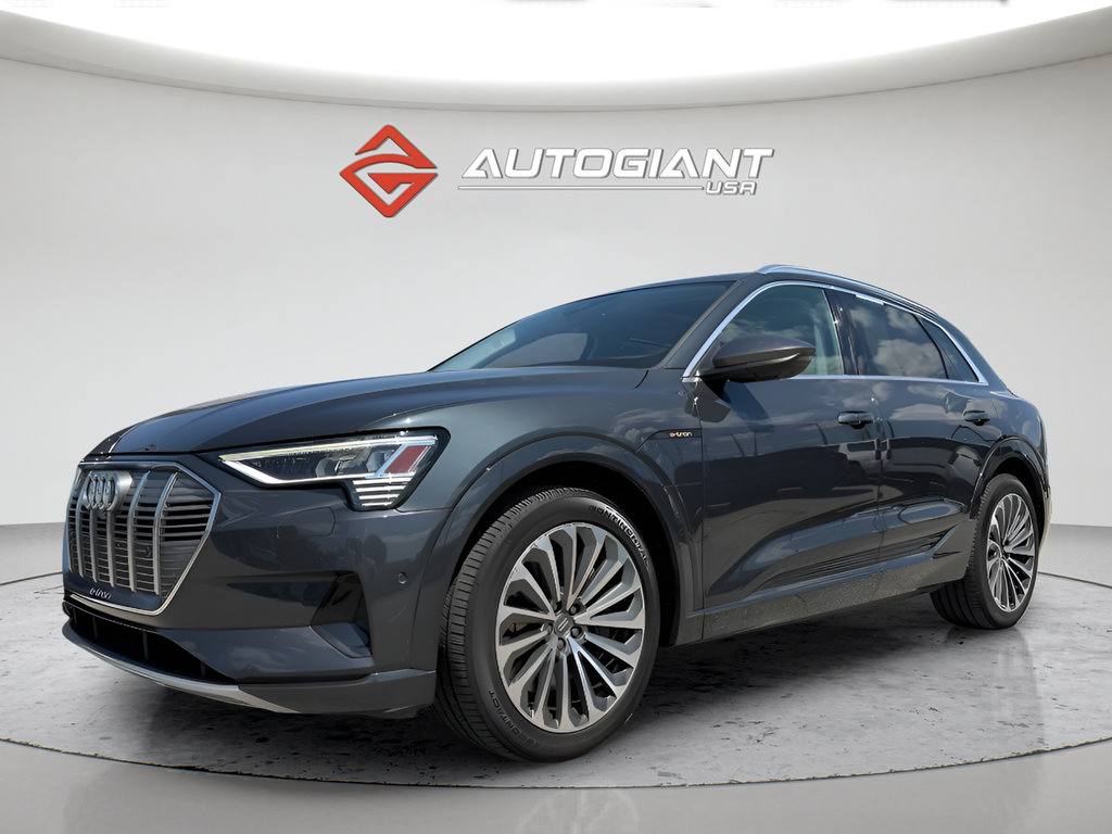 Used 2019 Audi e-tron Prestige w/ Prestige Package AWD/4WD image 14