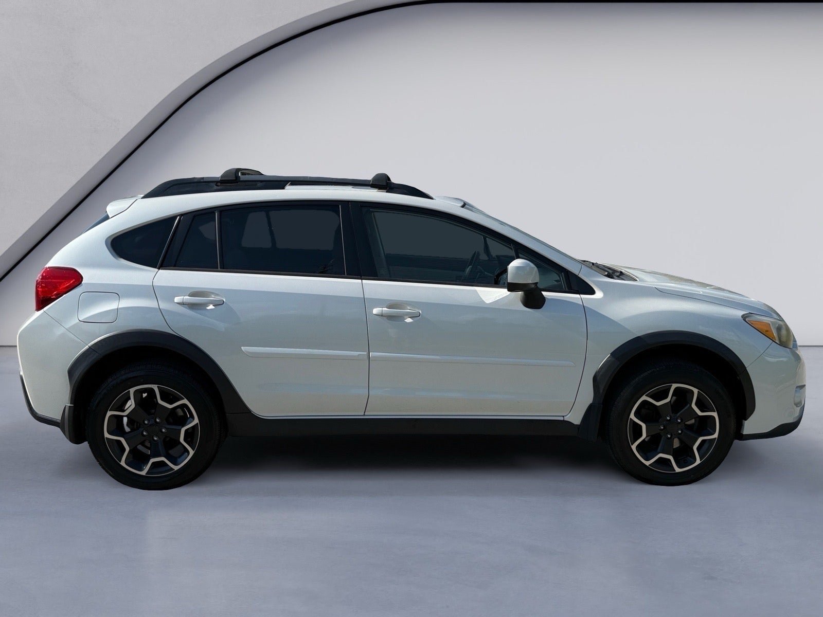 Used 2014 Subaru Crosstrek 2.0i Premium w/ Moonroof Package AWD/4WD image 6