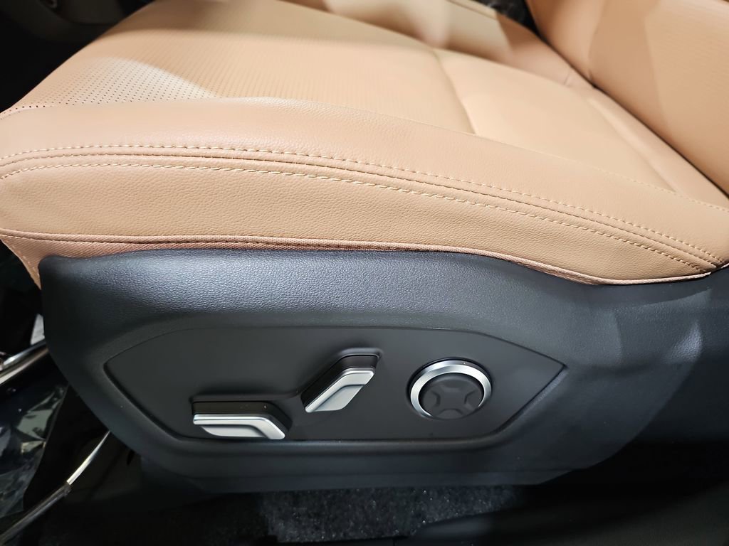 New 2026 Hyundai Santa Fe Limited image 30