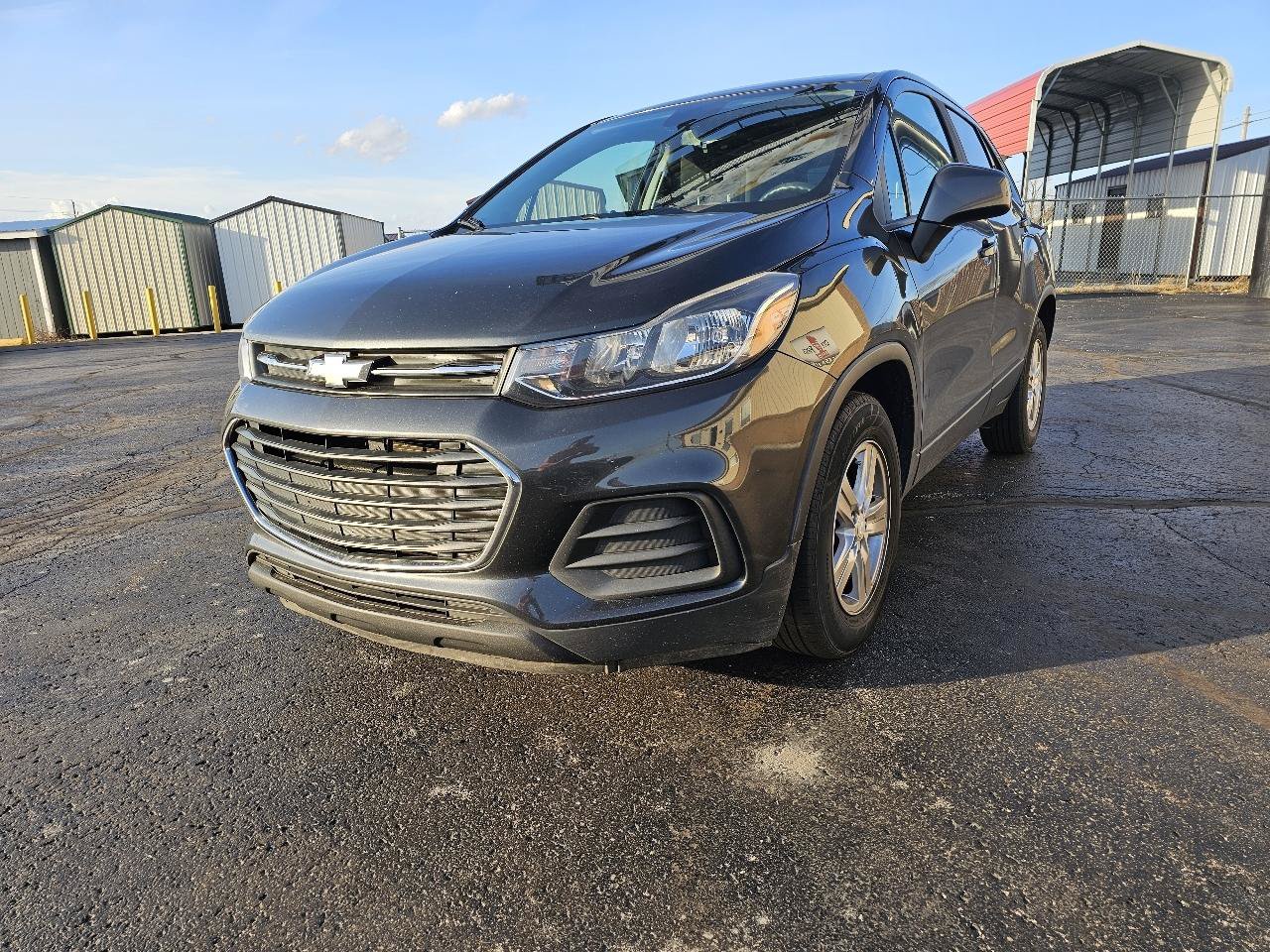 Used 2019 Chevrolet Trax LS w/ Tint and Cruise Package FWD image 2