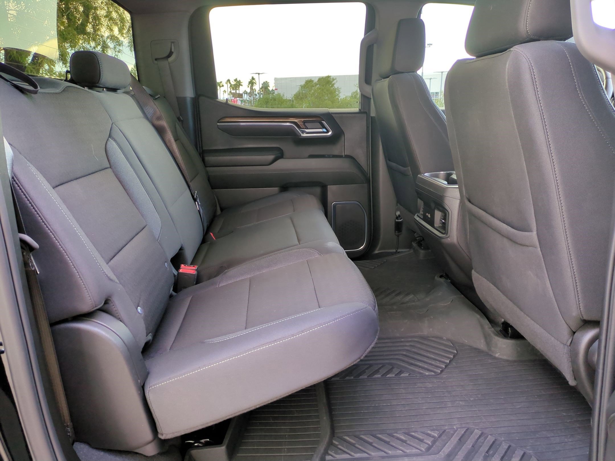 Used 2025 Chevrolet Silverado 1500 LT Trail Boss image 28