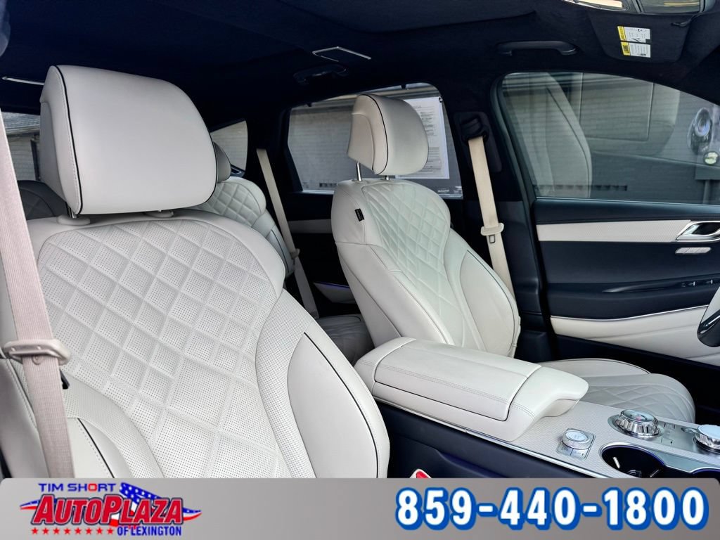 Used 2025 Genesis GV80 3.5T Prestige AWD/4WD image 47