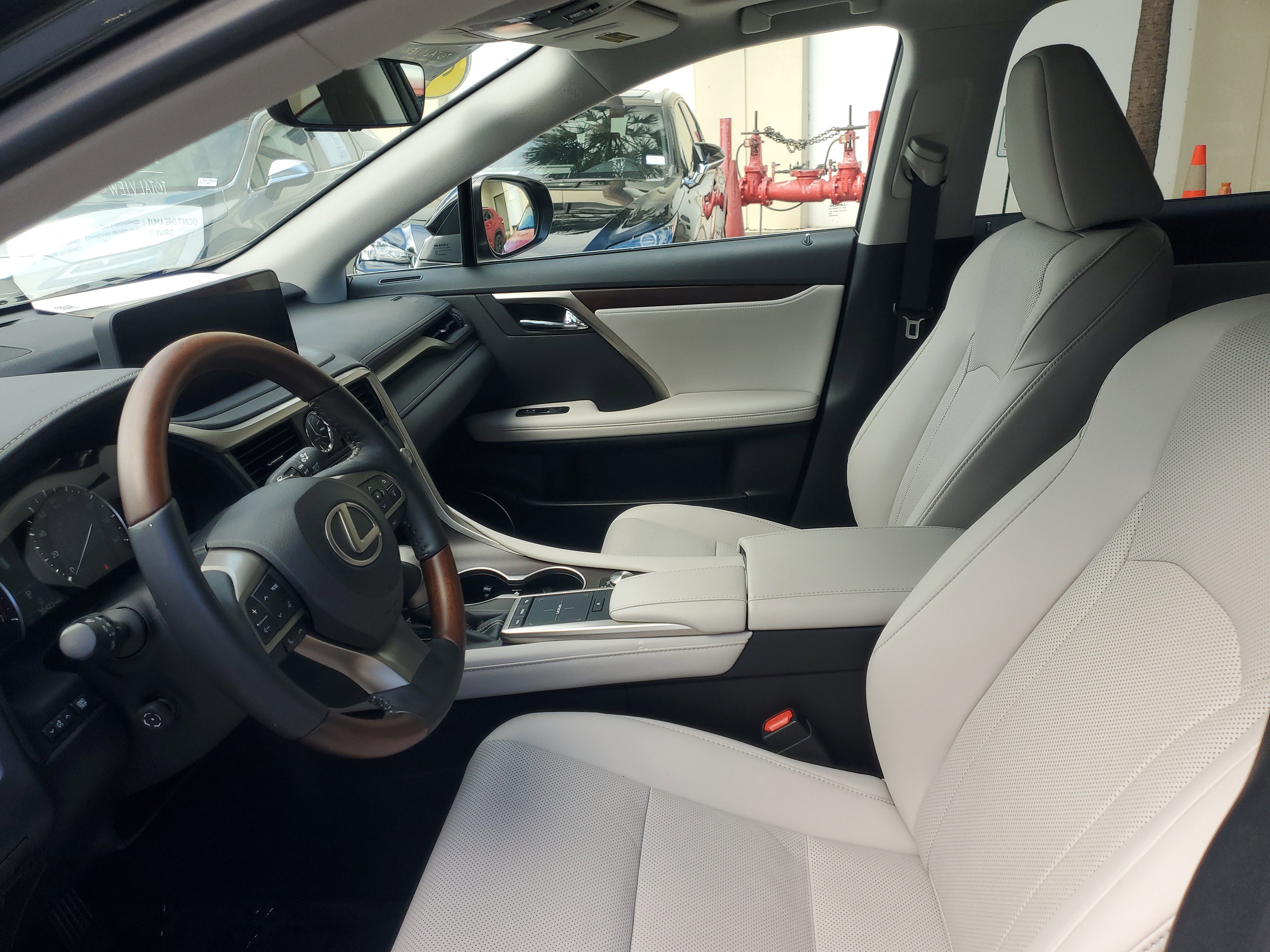 Certified 2022 Lexus RX 350 FWD w/ Premium Package image 17