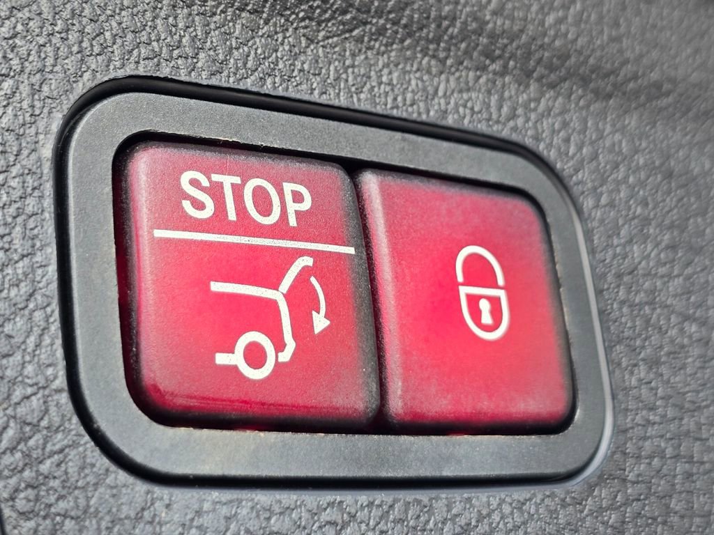 Used 2020 Mercedes-Benz GLE 350 4MATIC image 19