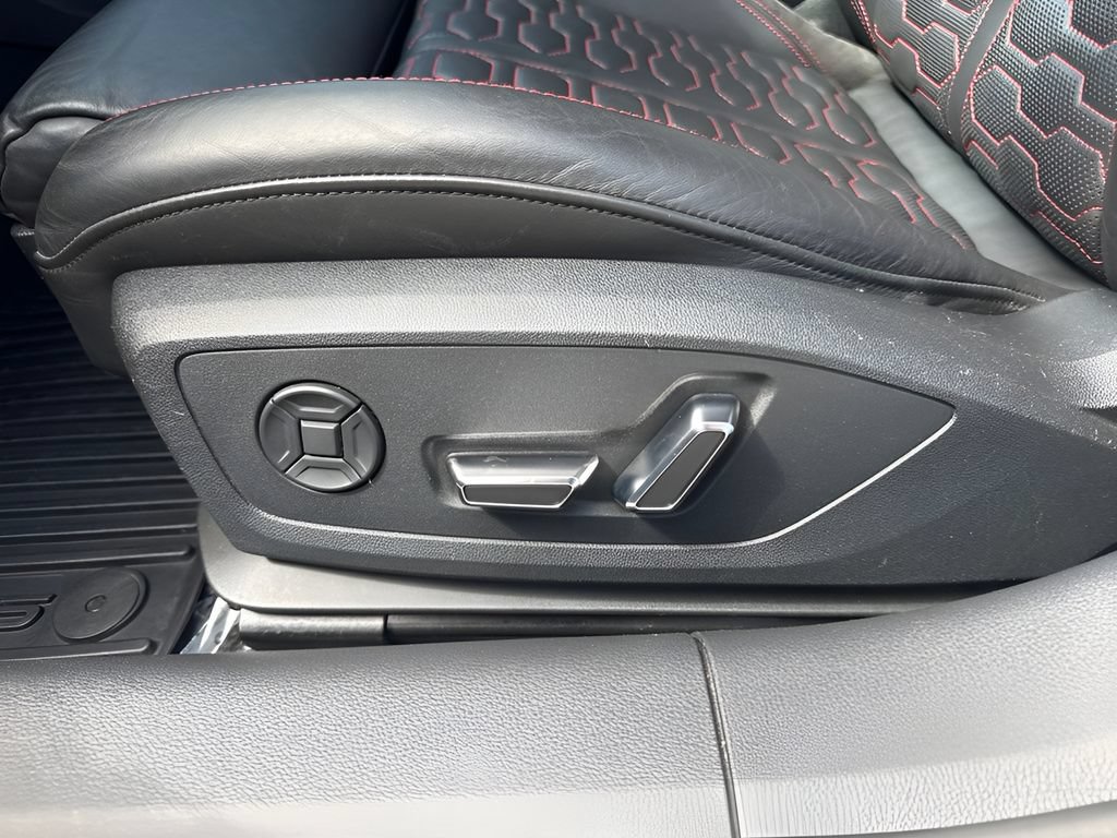 Used 2021 Audi RS 7 Sportback w/ Black Optic Package AWD/4WD image 11