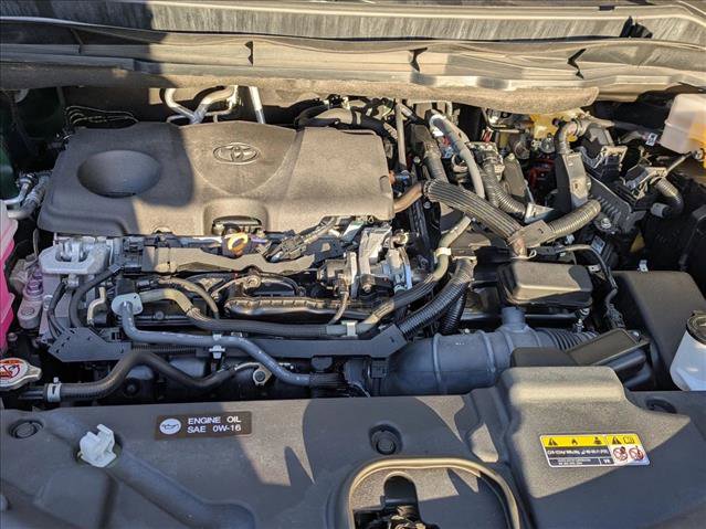 Used 2021 Toyota Sienna XLE image 23