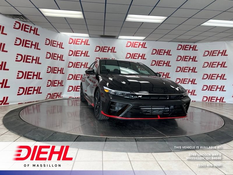New 2026 Hyundai Elantra N FWD image 1