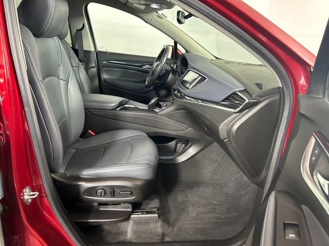 Used 2019 Buick Enclave Essence image 29