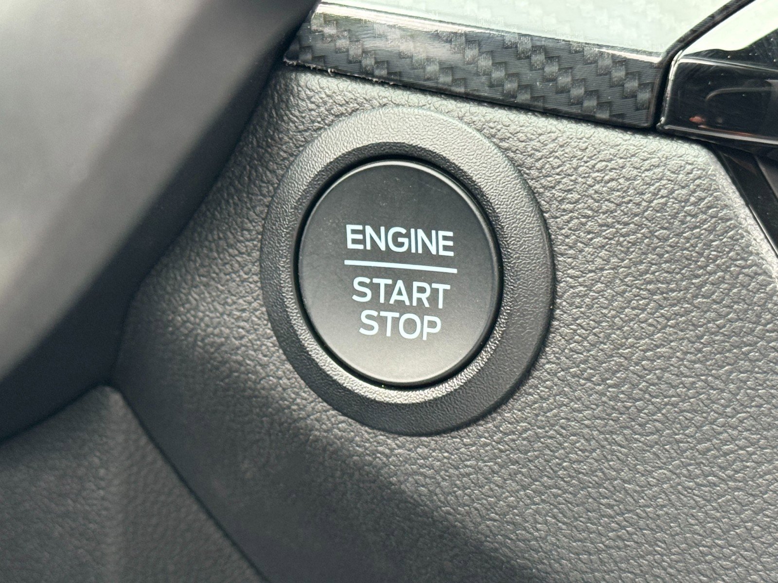 Used 2024 Ford Escape ST-Line Select image 20