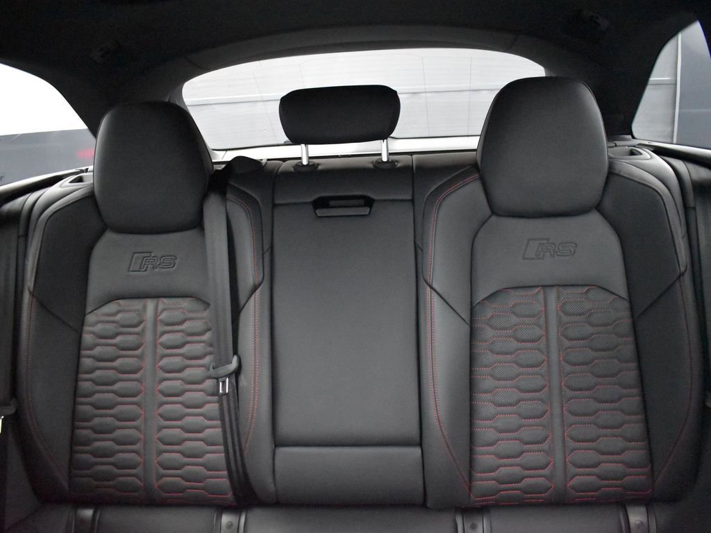 Used 2023 Audi RS 6 image 29