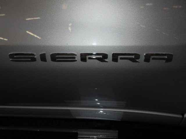 Used 2021 GMC Sierra 1500 SLT image 15