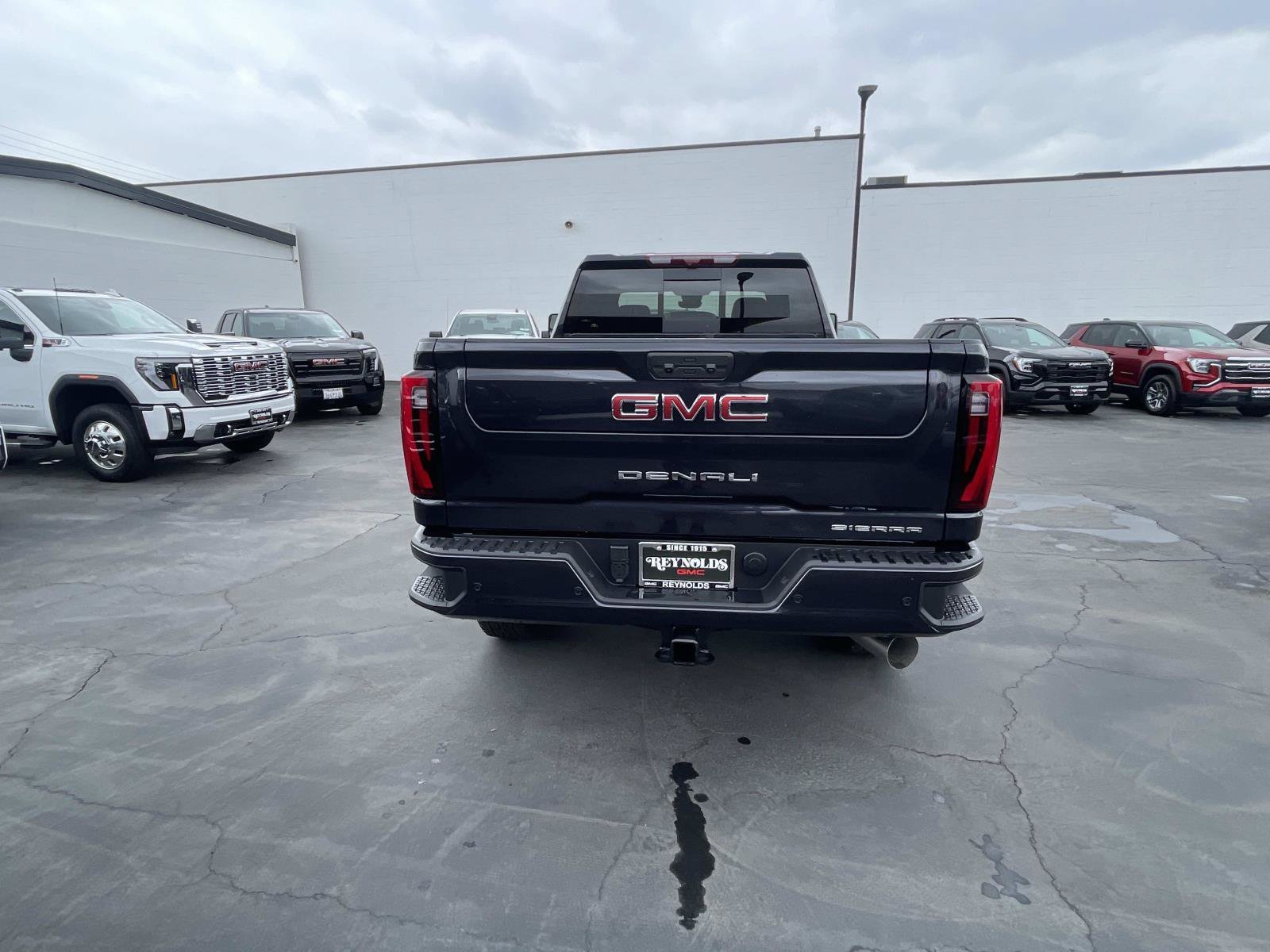 New 2026 GMC Sierra 2500 Denali w/ Max Trailering Package AWD/4WD image 6