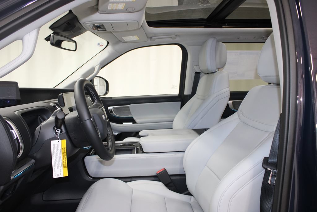New 2027 Ford Expedition Platinum RWD image 22