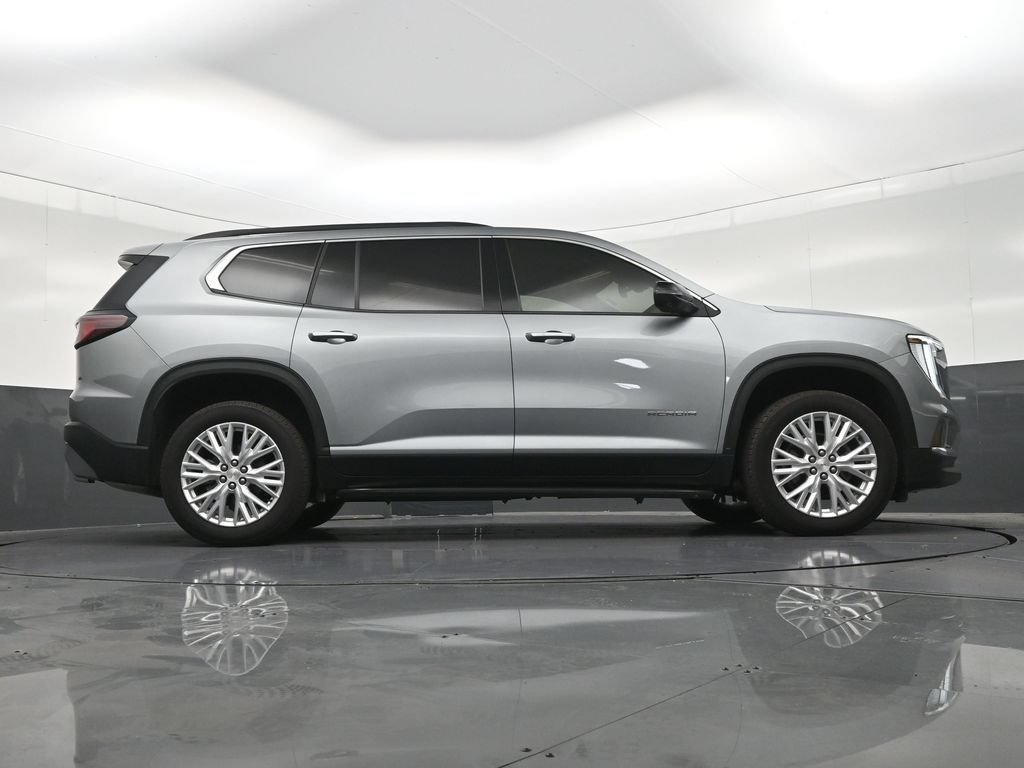 Used 2025 GMC Acadia Elevation w/ Elevation Premium Package FWD image 30