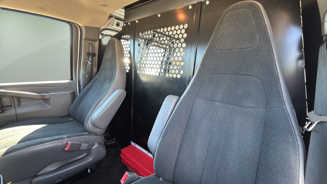 Used 2025 Chevrolet Express 2500 w/ Driver Convenience Package RWD image 22