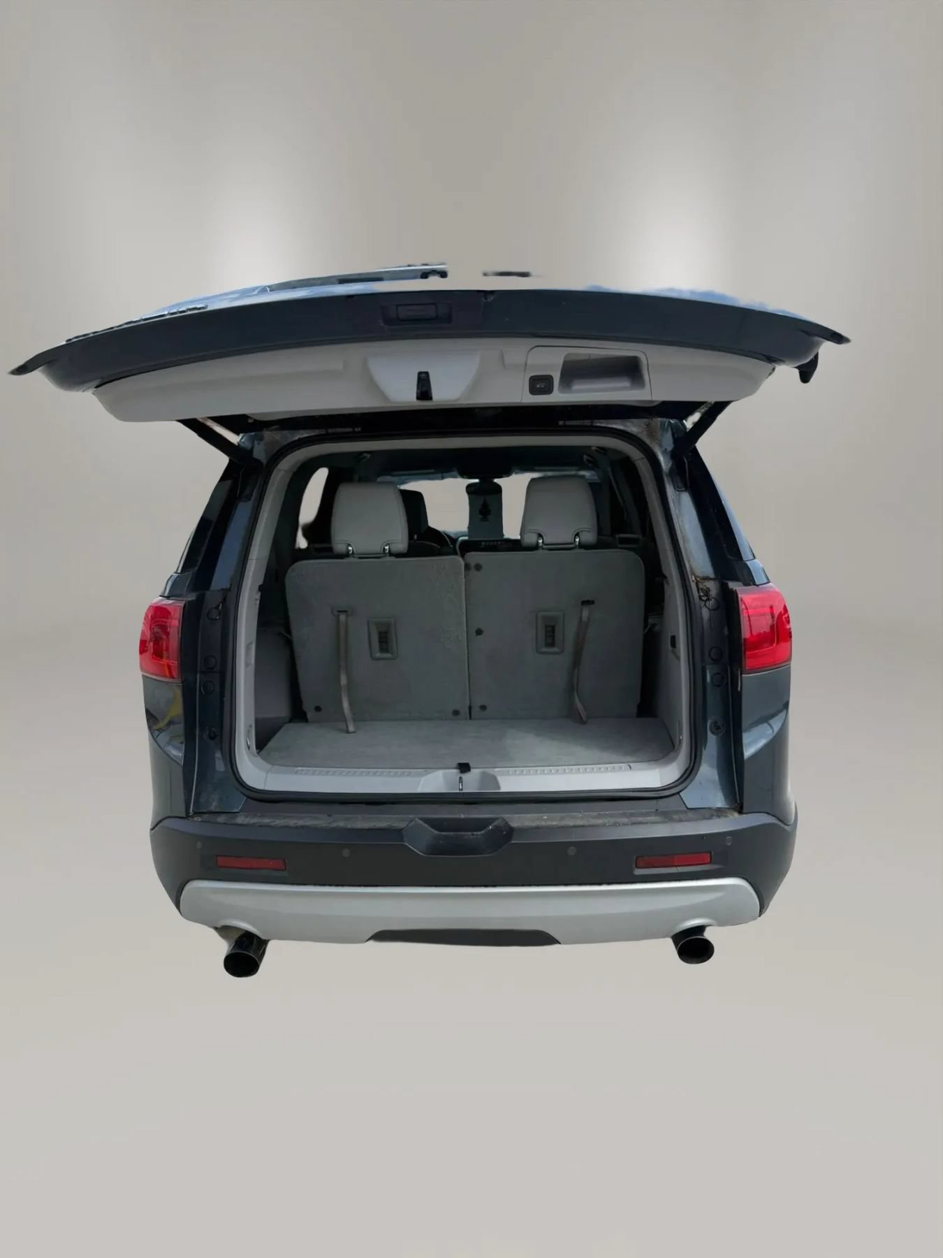 Used 2019 GMC Acadia SLT w/ LPO, Floor Liner Package FWD image 7