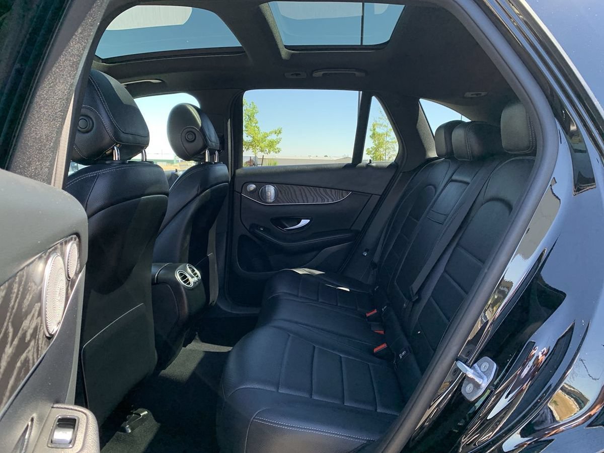 Used 2018 Mercedes-Benz GLC 300 4MATIC image 28