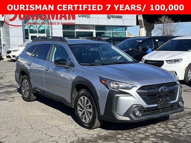 Used 2024 Subaru Outback Premium image 1