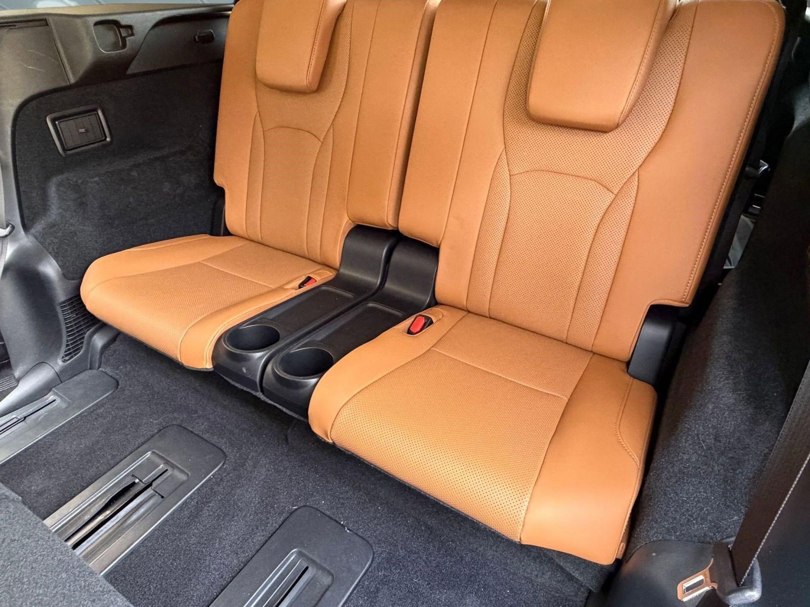 Used 2022 Lexus RX 350L Premium w/ Premium Package AWD/4WD image 26