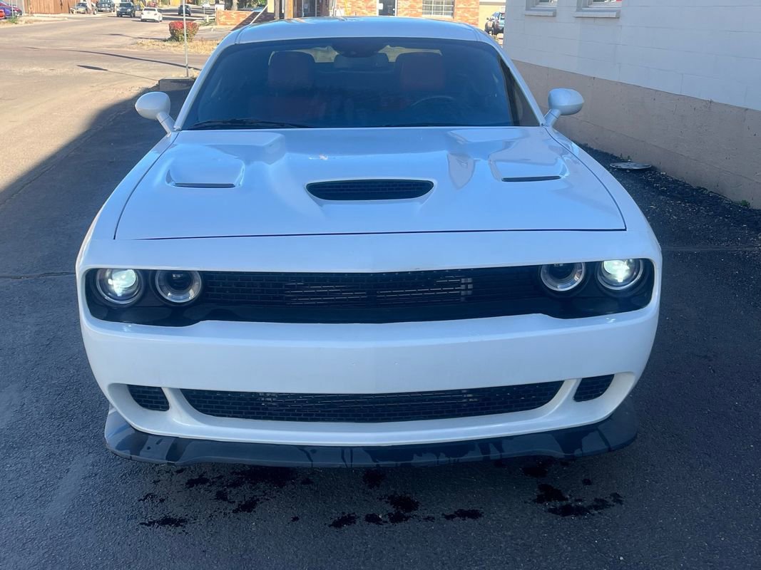 Used 2018 Dodge Challenger R/T Plus image 2
