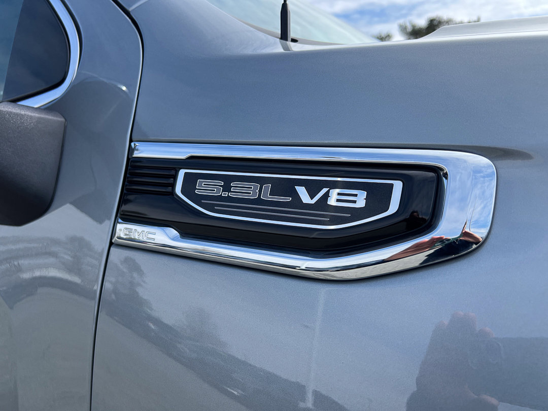 Used 2025 GMC Sierra 1500 SLT image 12