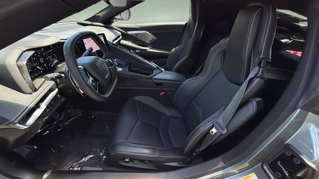 Used 2023 Chevrolet Corvette Stingray Preferred Cpe w/ 2LT RWD image 17