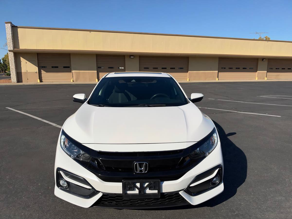 Used 2020 Honda Civic EX image 2
