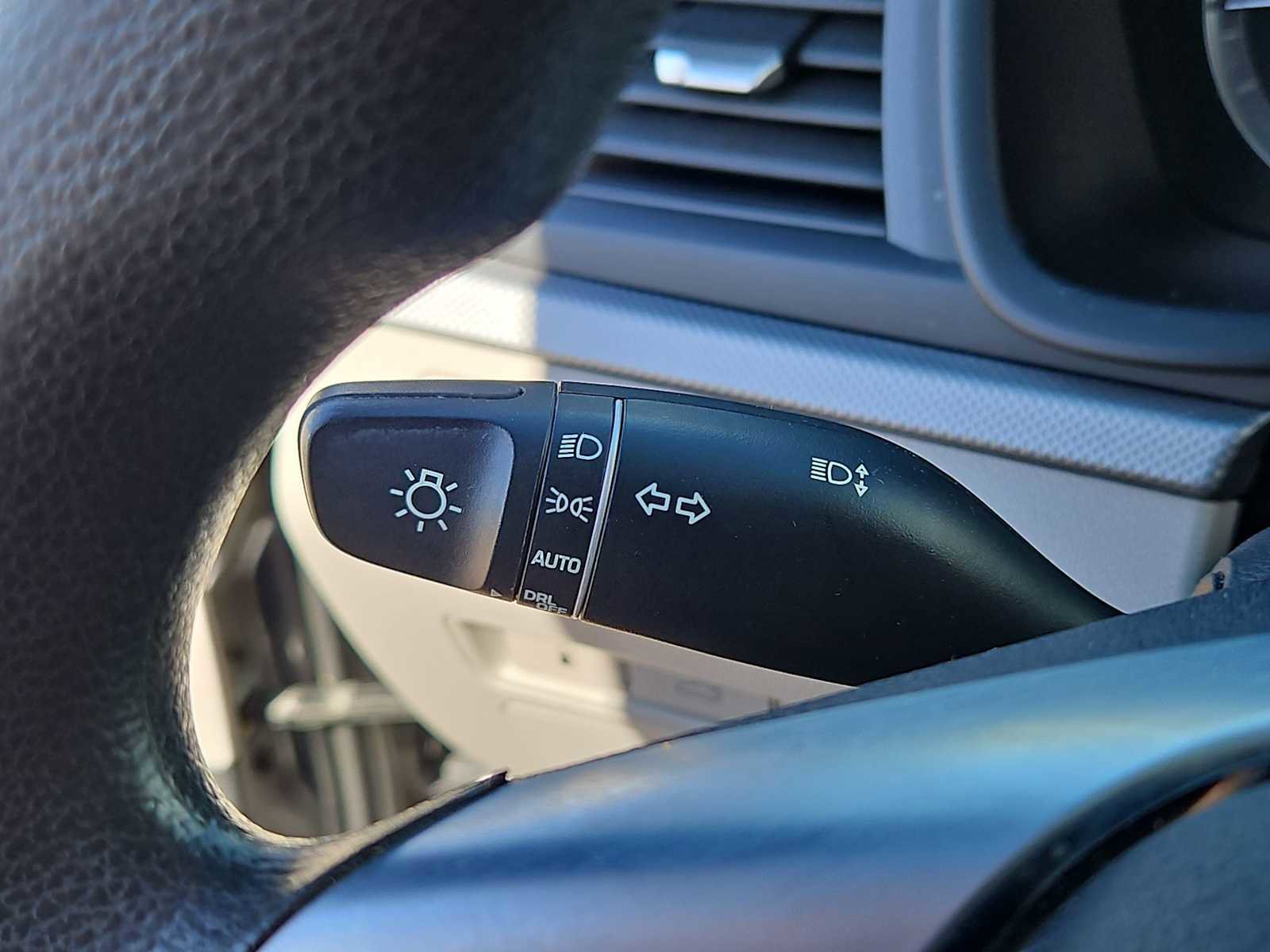 Used 2019 Hyundai Sonata SE image 27