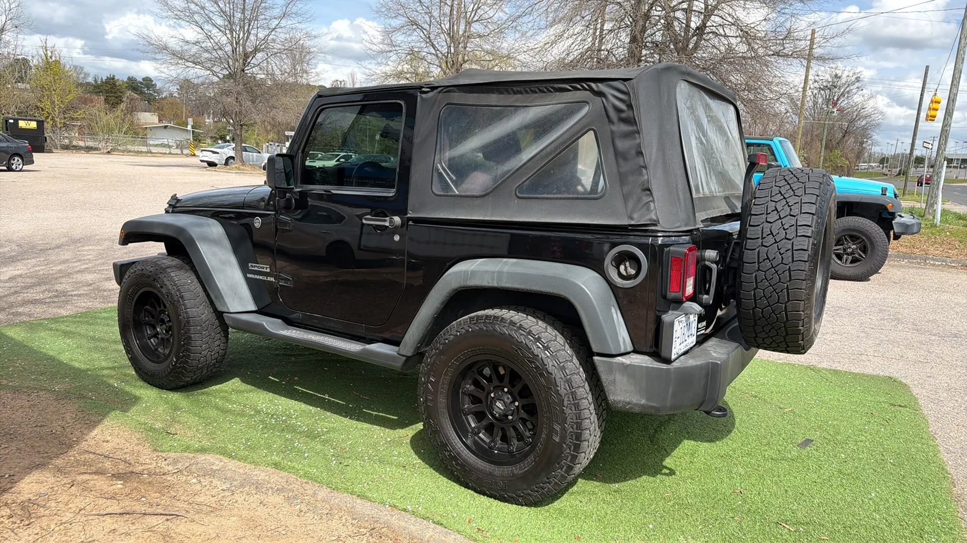 Used 2015 Jeep Wrangler Sport image 7