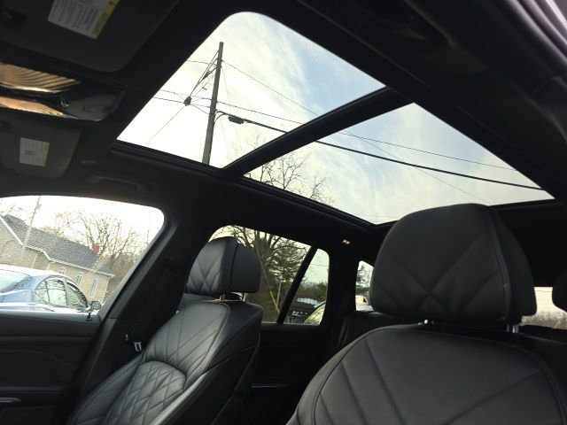 Used 2024 BMW X5 xDrive40i image 3