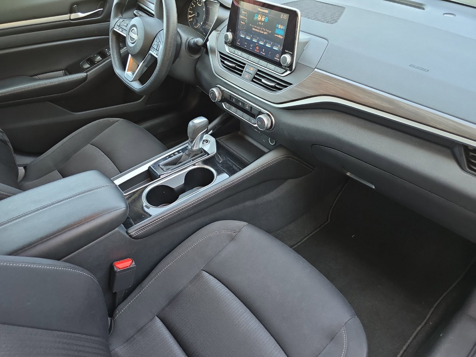 Used 2023 Nissan Altima 2.5 SV image 15