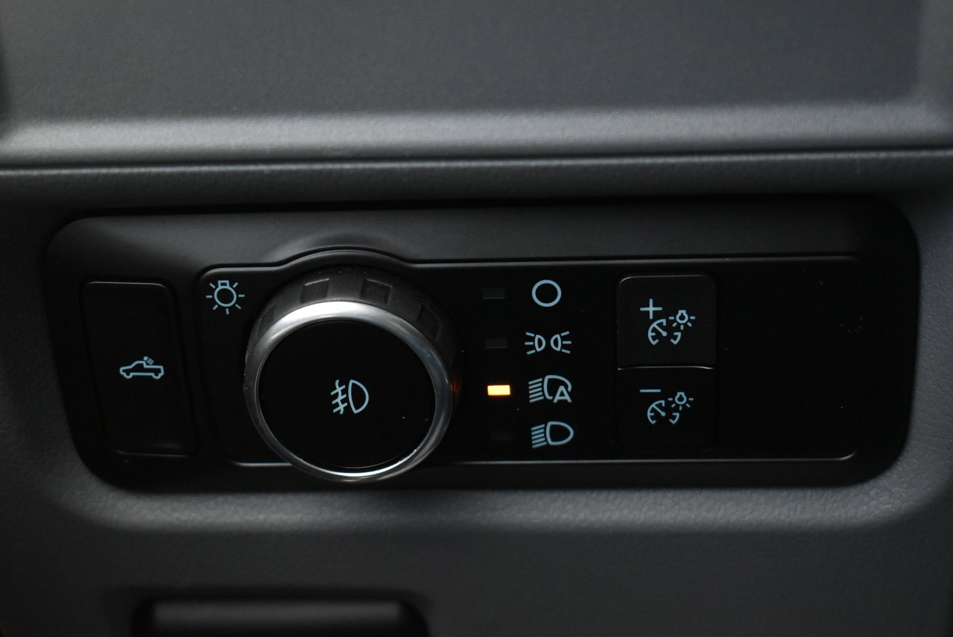 Used 2022 Ford F150 XLT w/ XTR Package AWD/4WD image 18