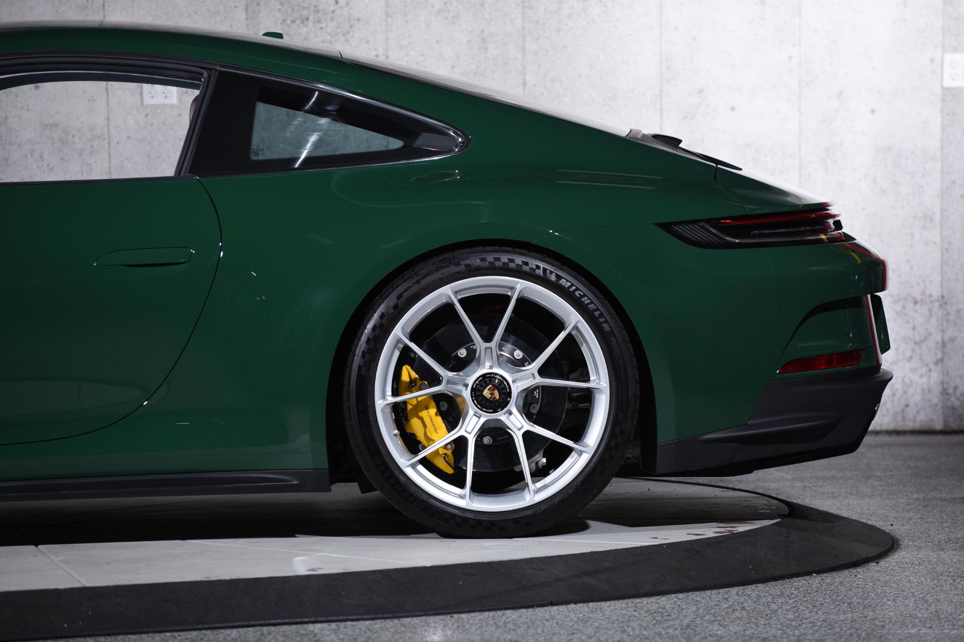 Used 2022 Porsche 911 GT3 image 15