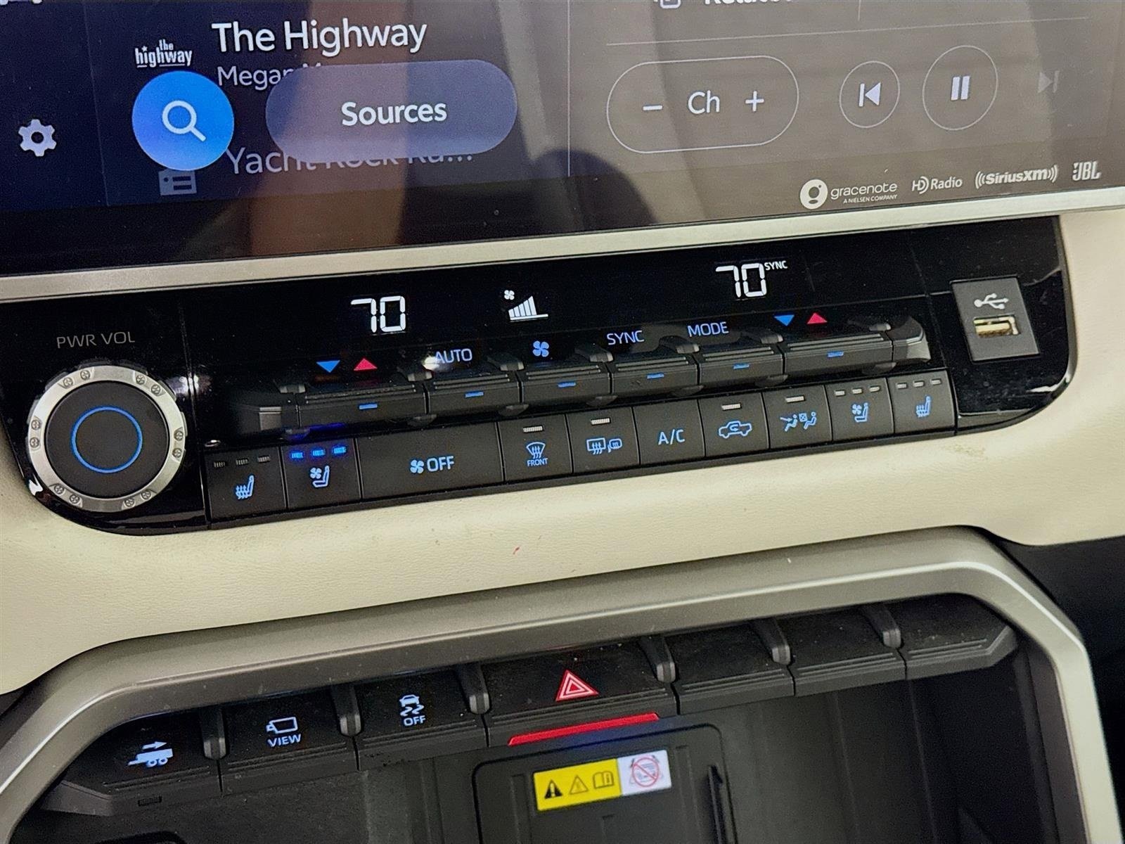 Used 2023 Toyota Tundra Capstone image 18