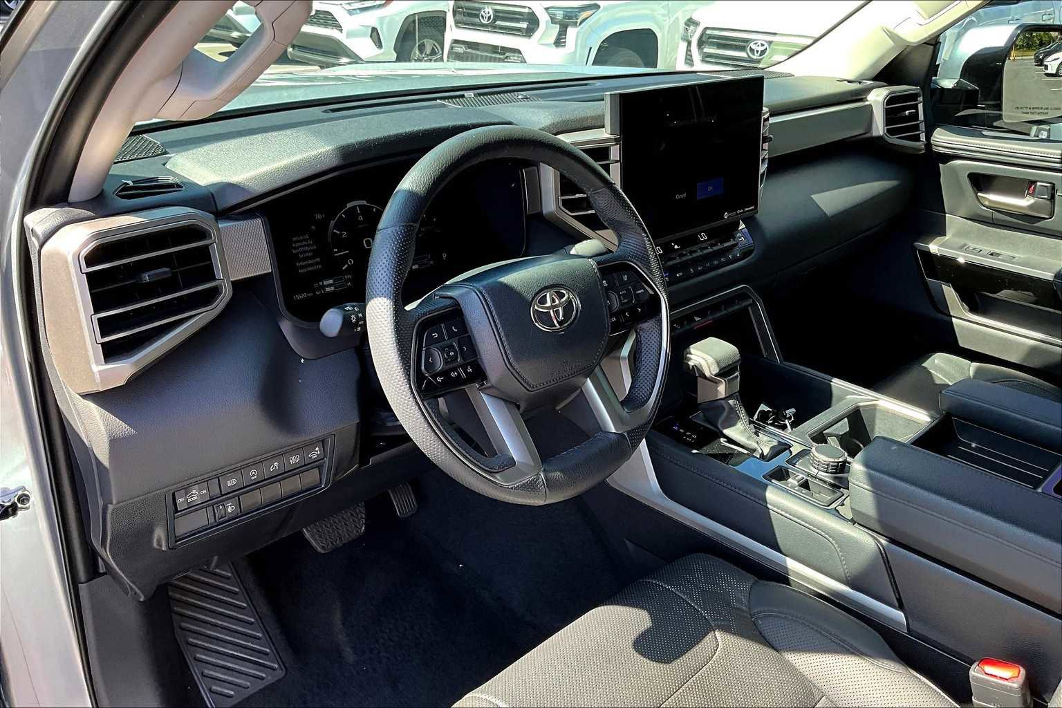 Used 2024 Toyota Tundra Limited image 15
