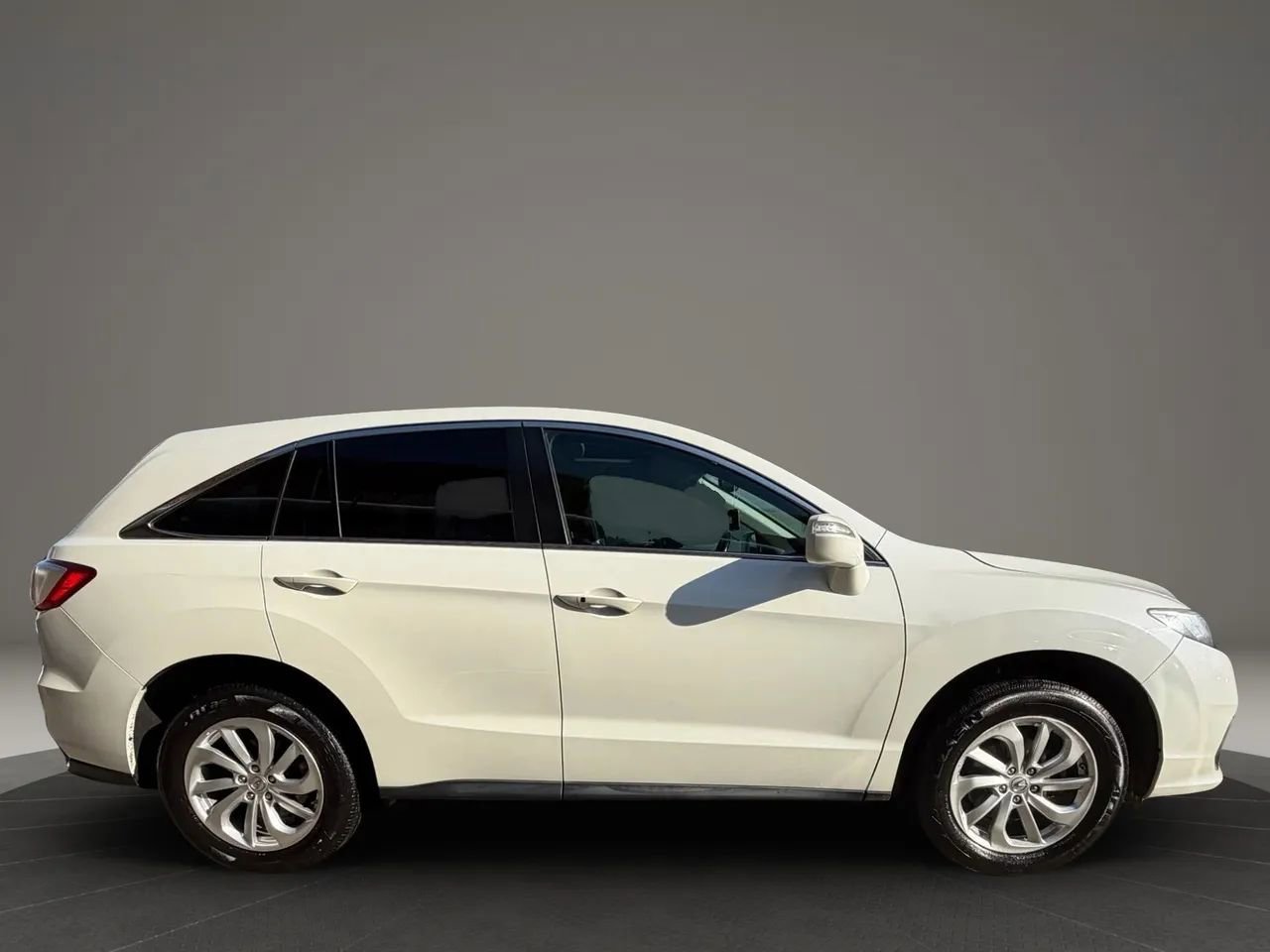 Used 2018 Acura RDX AWD image 4