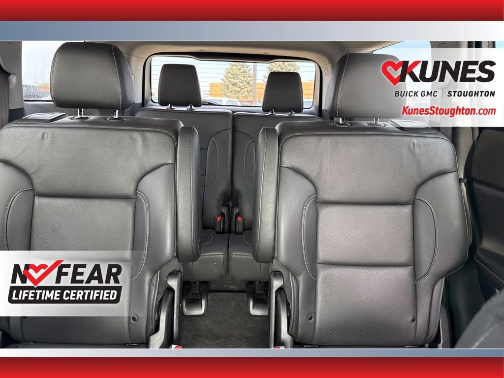 Used 2023 GMC Acadia SLT image 37