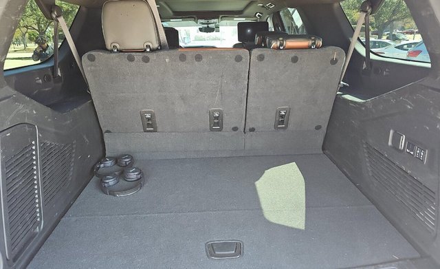 Used 2024 GMC Yukon XL Denali Ultimate image 14