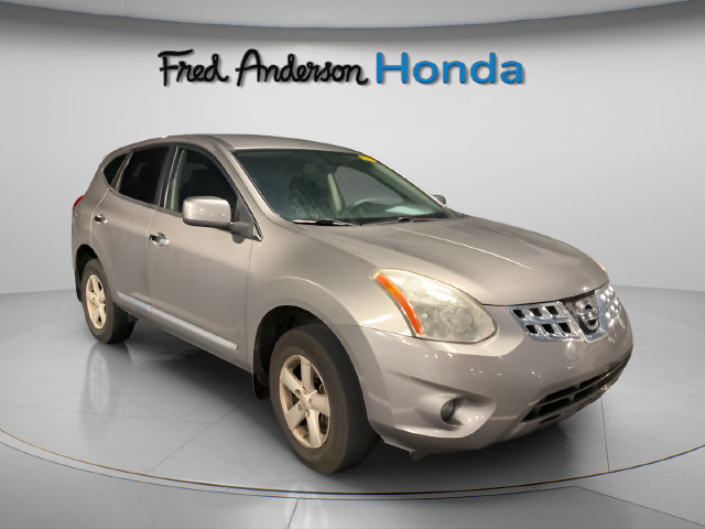 Used 2013 Nissan Rogue S w/ Special Edition Pkg FWD image 1