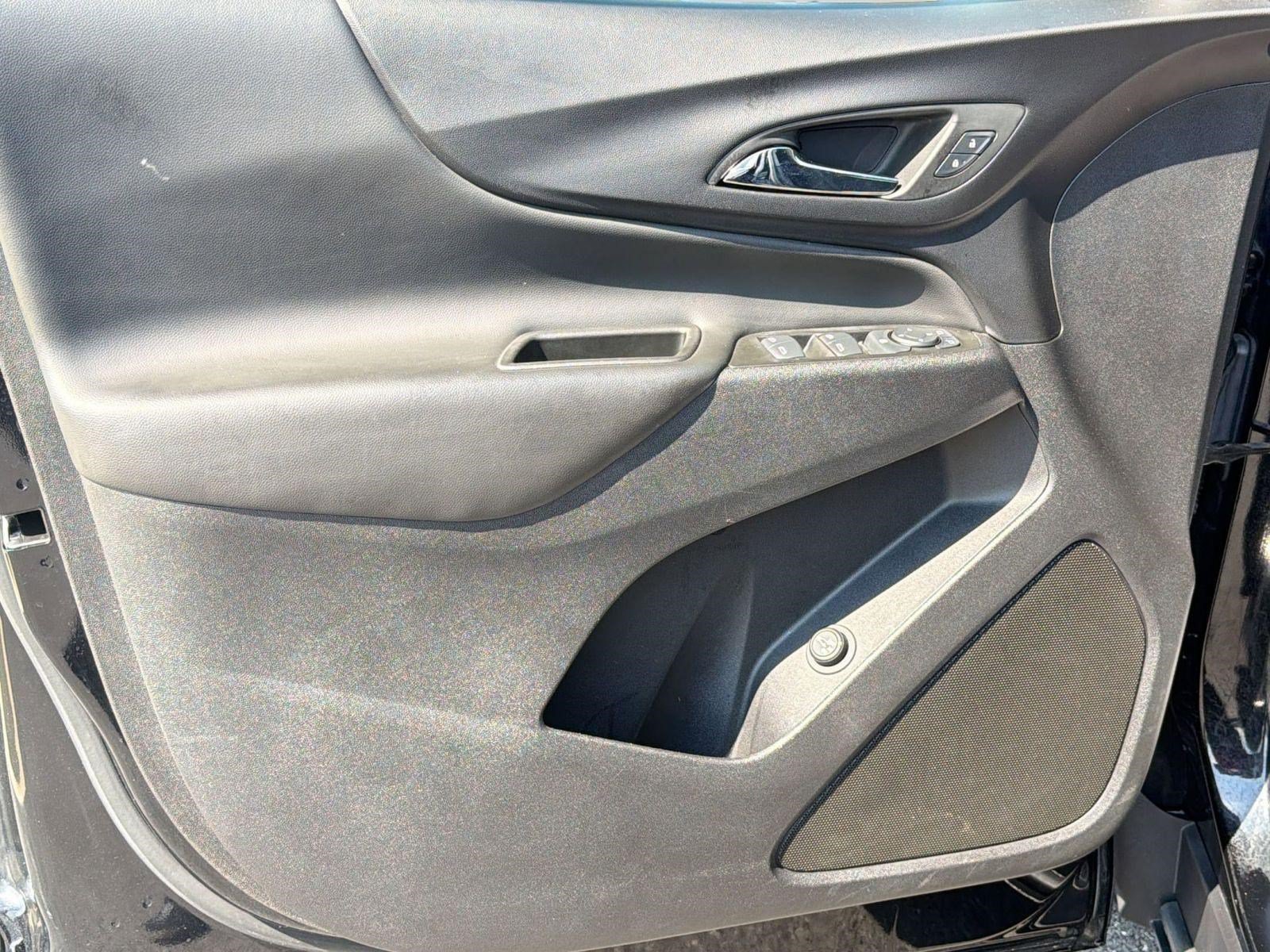 Used 2024 Chevrolet Equinox LT FWD image 12