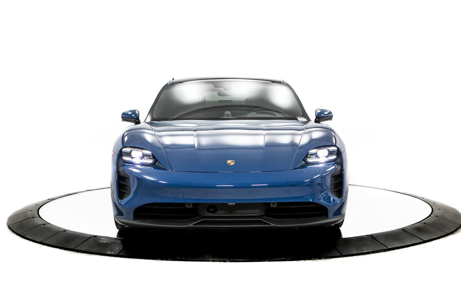Certified 2024 Porsche Taycan GTS AWD/4WD image 10