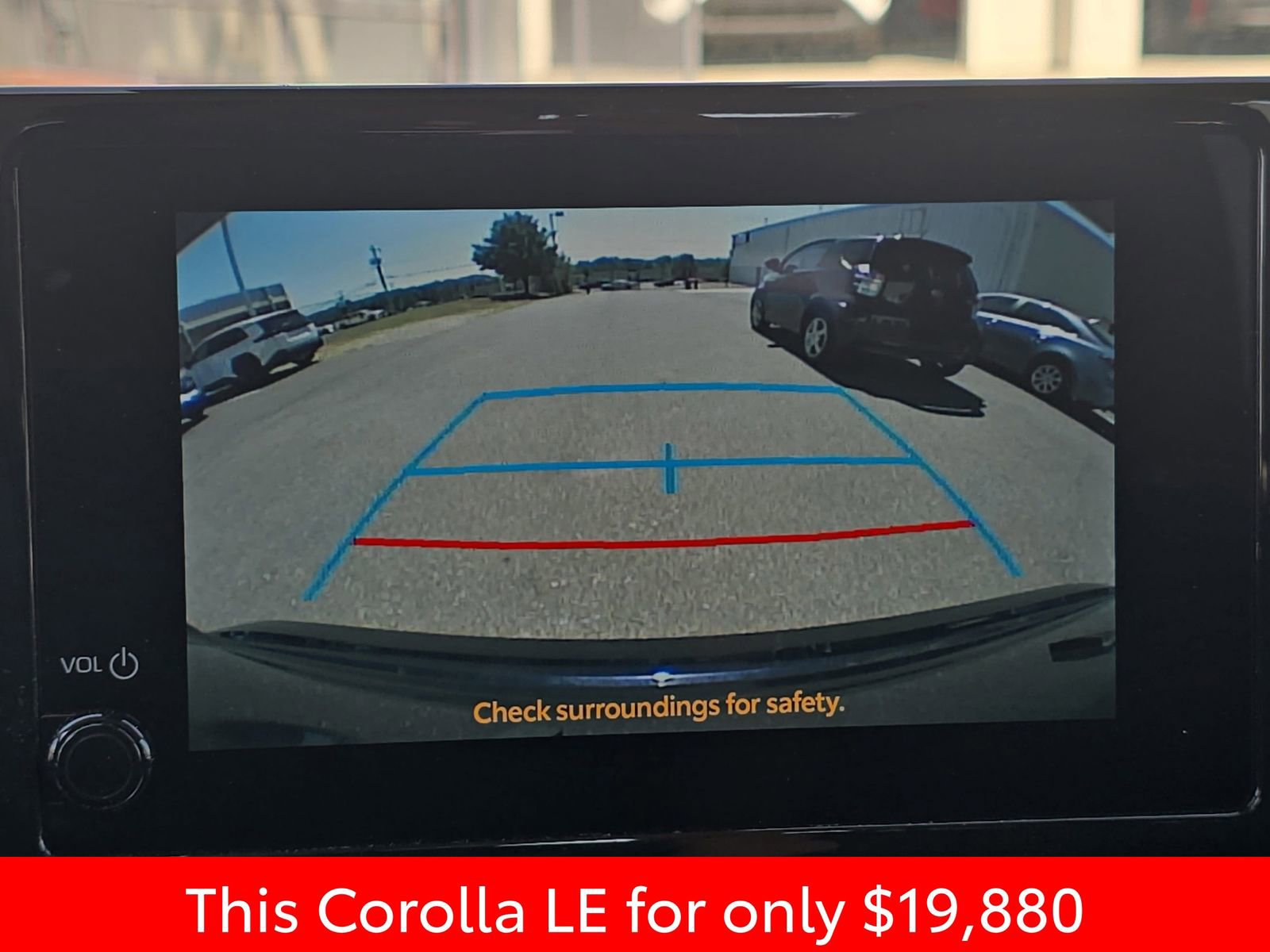 Used 2024 Toyota Corolla LE FWD image 28