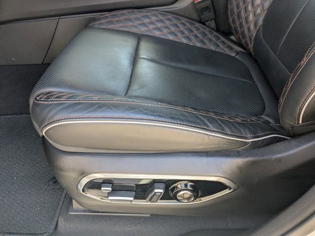Used 2024 Jeep Grand Cherokee L Summit AWD/4WD image 23