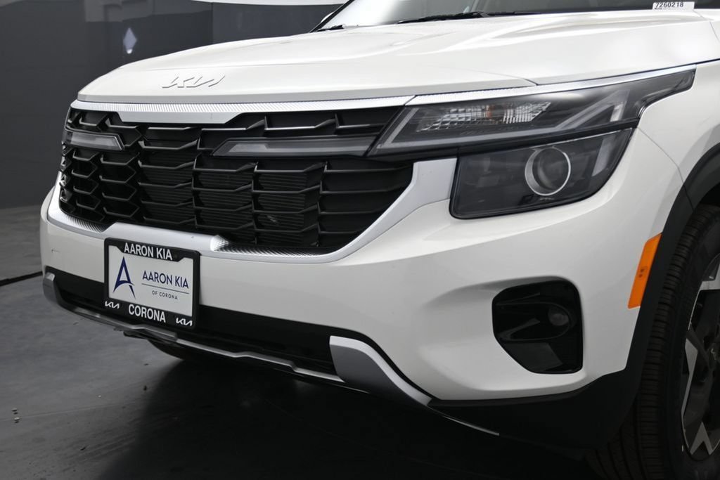 New 2026 Kia Seltos S FWD image 9