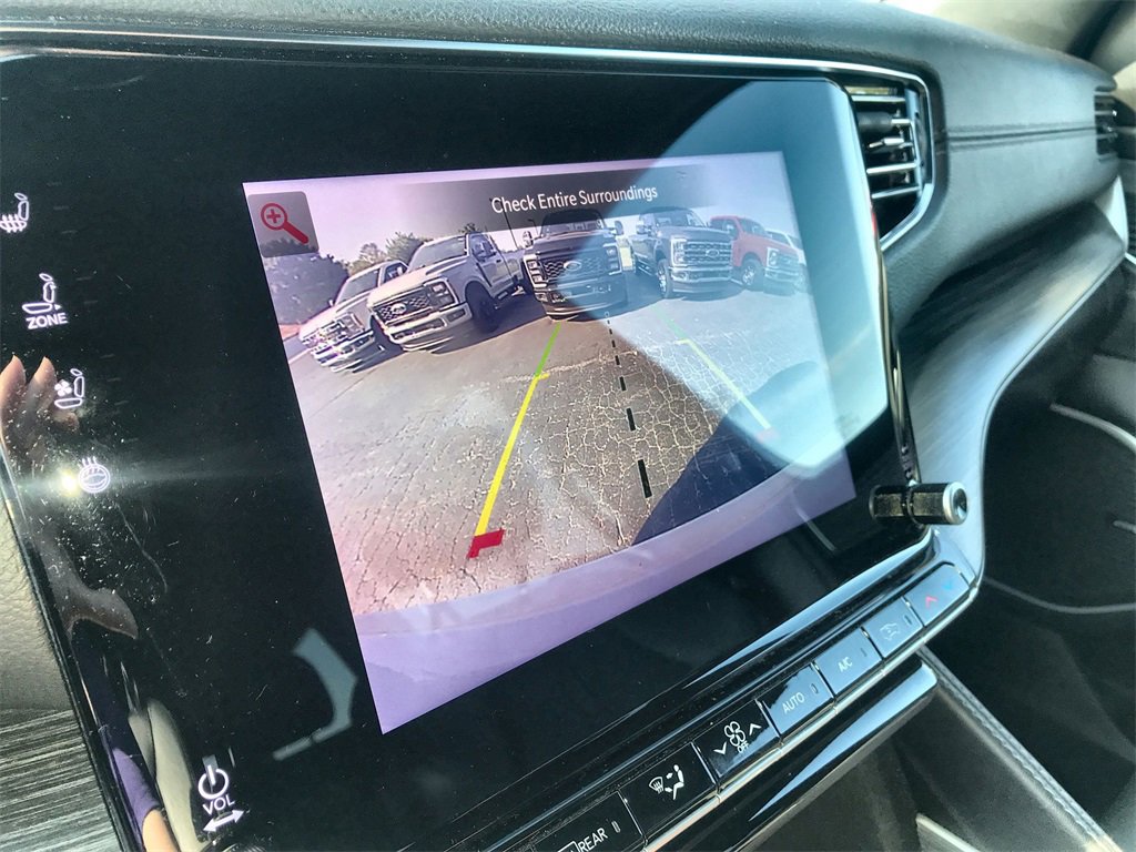 Used 2023 Jeep Wagoneer Series II image 17